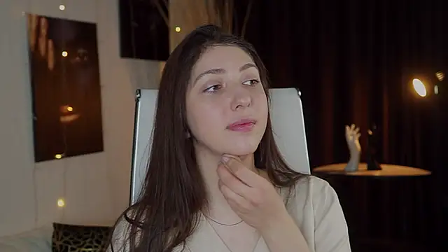 Mary Miiller online show from March 2026 06:27:01 AM