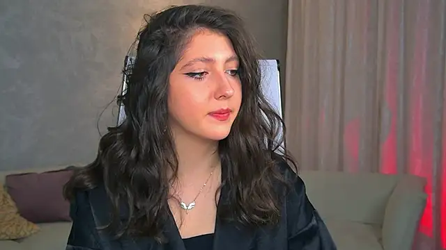 Mary Miiller online show from September 2025 09:37:01 AM