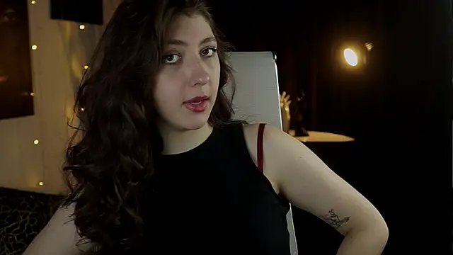 Mary Miiller online show from March 2026 07:38:02 AM