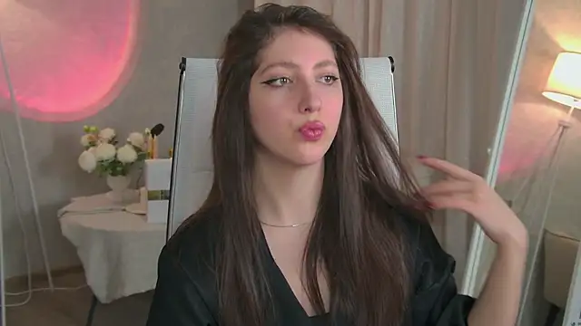 Mary Miiller online show from January 2026 06:52:01 AM