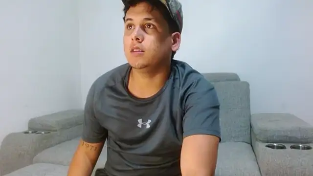 owenandrosecs online show from April 2026 10:14:01 PM