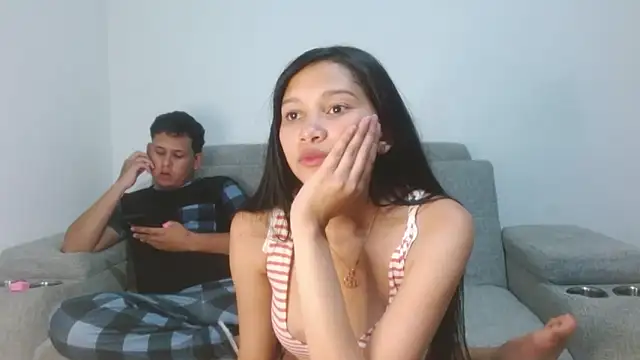 owenandrosecs online show from April 2026 11:03:02 PM