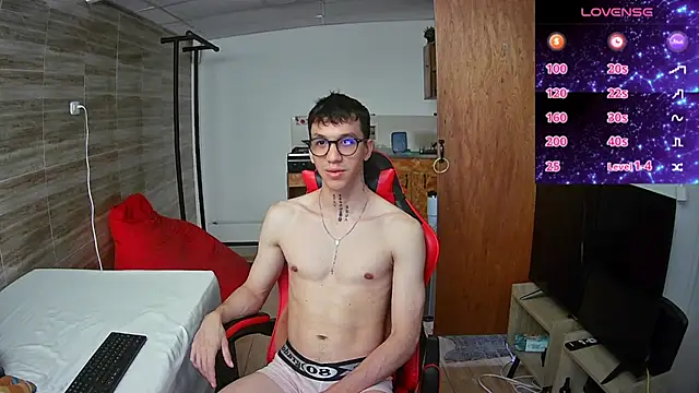 angelicious  online show from October 2025 12:26:02 PM