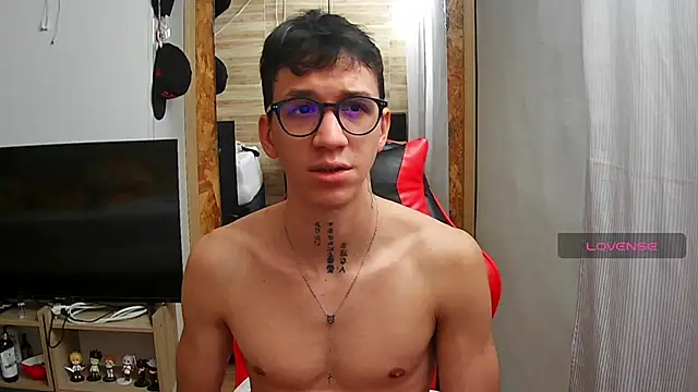 angelicious  online show from March 2026 01:16:02 PM