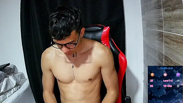 angelicious  online show from April 2026 12:39:01 PM