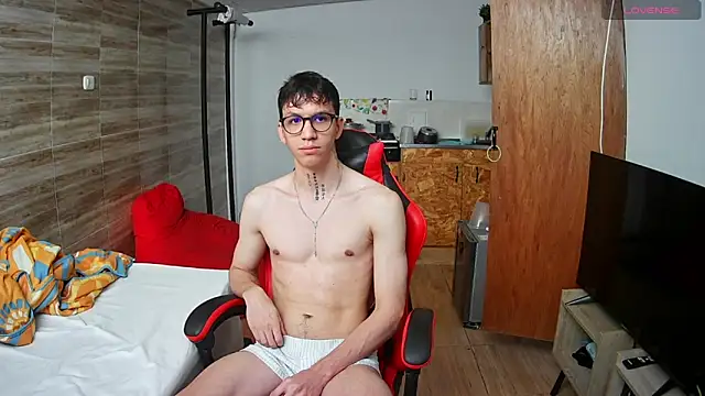 angelicious  online show from September 2025 12:14:01 PM
