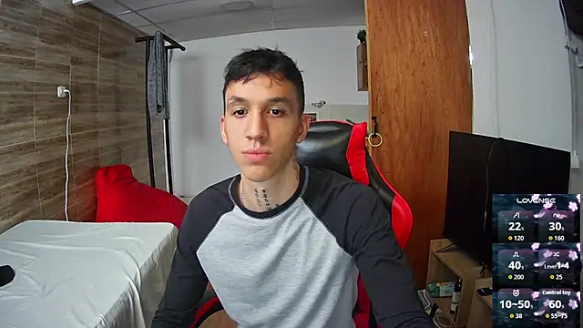 angelicious  online show from November 2025 08:35:02 PM