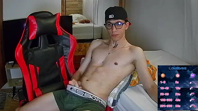 angelicious  online show from December 2025 11:31:01 AM