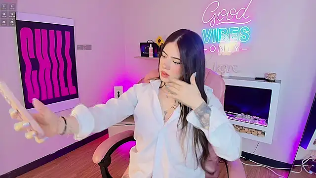 Alice Vixen online show from March 2026 12:09:01 PM