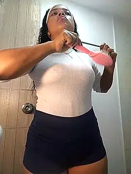 Eimy-04 online show from April 2026 07:03:01 PM