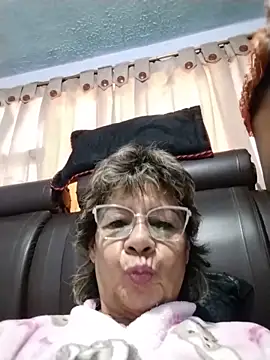 OliviaMorris1 online show from June 2026 12:28:01 PM