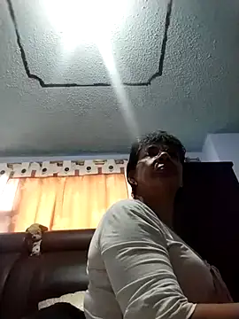 OliviaMorris1 online show from October 2025 07:47:02 PM