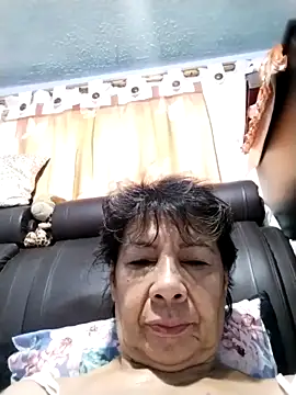 OliviaMorris1 online show from November 2025 03:38:01 PM