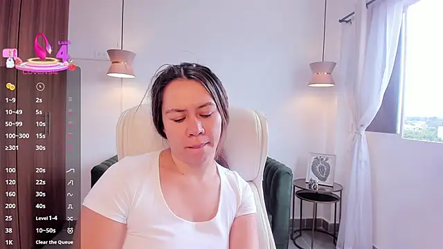 Brandy priscot online show from September 2025 07:03:01 PM