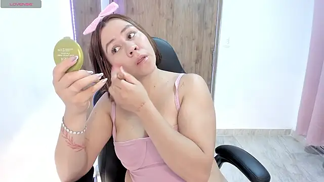 Brandy priscot online show from February 2026 05:22:02 PM