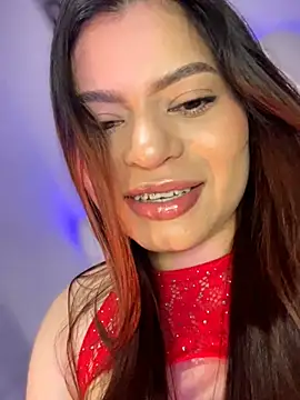 Yaqui elle online show from February 2026 02:23:01 AM