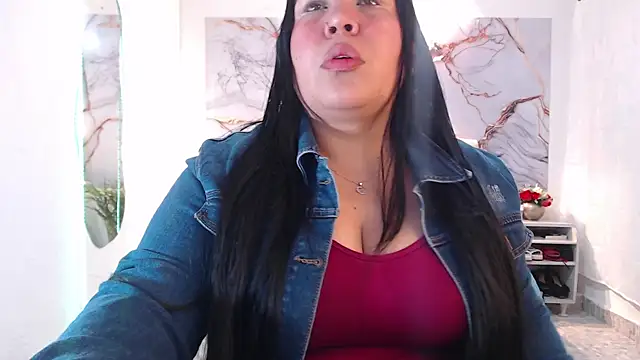 Snapshot of Ashley_Grahaam chatting on October 2025 10:43:02 PM Ashley Grahaam online show from October 2025 10:43:02 PM