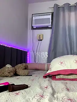 Snapshot of sophiemonroevip chatting on November 2025 12:16:01 PM sophiemonroevip online show from November 2025 12:16:01 PM