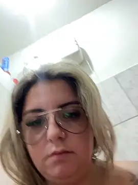 Snapshot of sophiemonroevip chatting on November 2025 11:58:02 AM sophiemonroevip online show from November 2025 11:58:02 AM