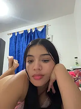 Avi Winklar online show from December 2025 05:20:02 AM