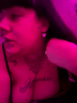 valen1891 online show from November 2025 03:43:02 AM