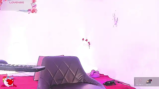 Sol Vanegas online show from April 2026 07:42:02 PM