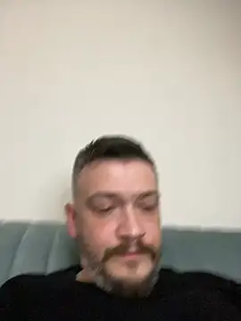 Snapshot of Salih0634 chatting on February 2026 01:23:01 AM Salih0634 online show from February 2026 01:23:01 AM