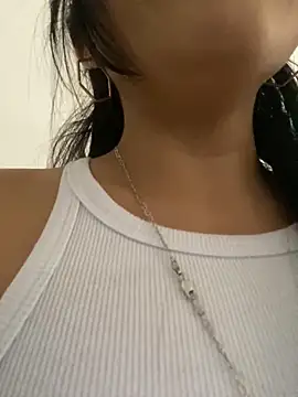 Rosa 25x online show from October 2025 02:52:01 PM