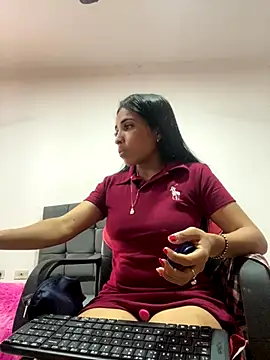 Rosa 25x online show from January 2026 03:38:01 PM