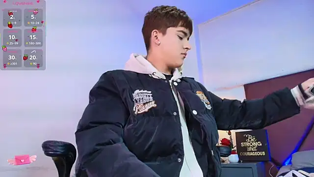 Snapshot of Lucass_love chatting on February 2026 01:21:02 PM Lucass love online show from February 2026 01:21:02 PM