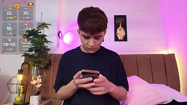 Snapshot of Lucass_love chatting on February 2026 03:03:02 AM Lucass love online show from February 2026 03:03:02 AM