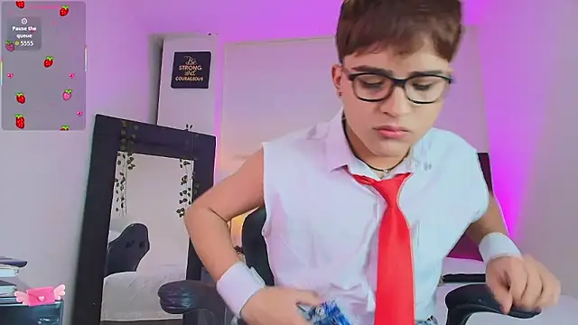 Snapshot of Lucass_love chatting on January 2026 01:36:01 PM Lucass love online show from January 2026 01:36:01 PM