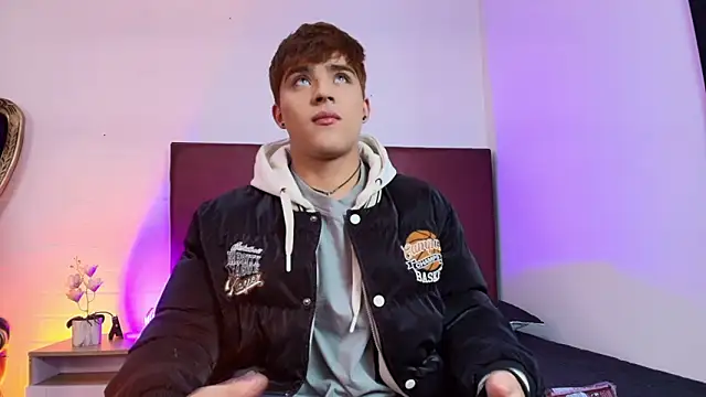 Lucass love online show from March 2026 01:24:01 PM