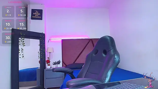 Lucass love online show from October 2025 04:40:02 PM