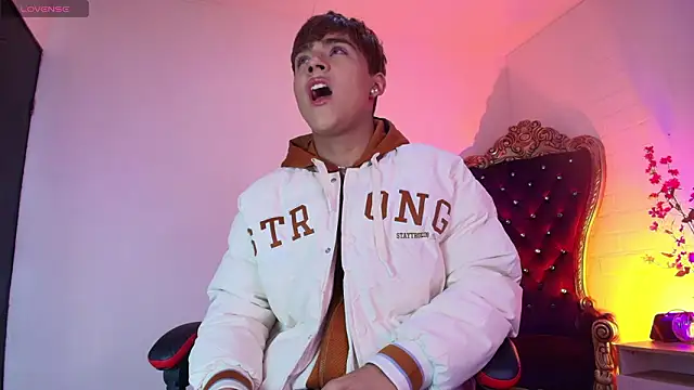 Lucass love online show from March 2026 01:44:01 PM