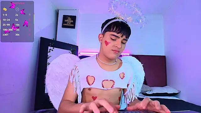 Lucass love online show from September 2025 01:32:02 PM