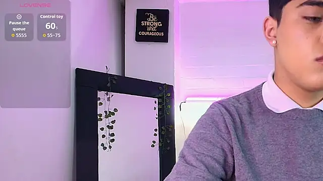 Lucass love online show from September 2025 01:28:02 PM
