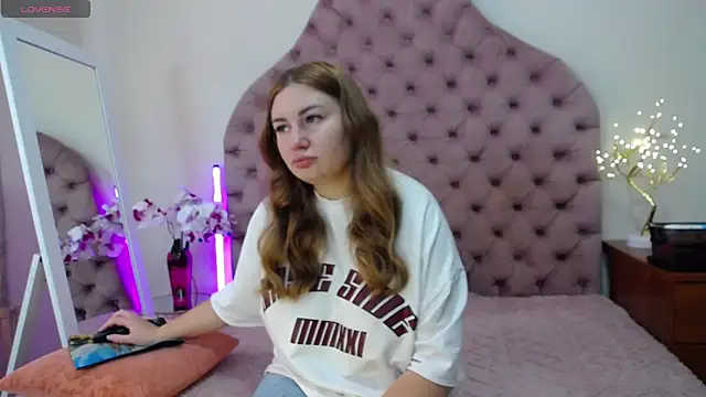  Agata  online show from September 2025 06:20:02 AM
