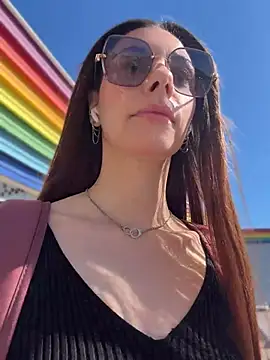 Snapshot of Amelie_Crosby chatting on June 2026 12:43:01 PM Amelie Crosby online show from June 2026 12:43:01 PM