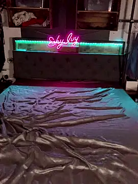 Shy Ivy online show from October 2025 08:11:02 PM