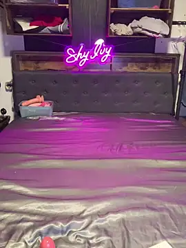 Shy Ivy online show from September 2025 09:39:01 PM