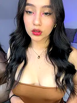 Snapshot of lunatorch chatting on December 2025 05:34:02 PM lunatorch online show from December 2025 05:34:02 PM