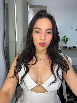 lunatorch online show from March 2026 07:41:01 PM