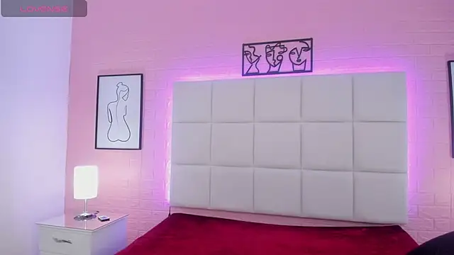 Meloddy Parkerr  online show from March 2026 03:52:01 AM