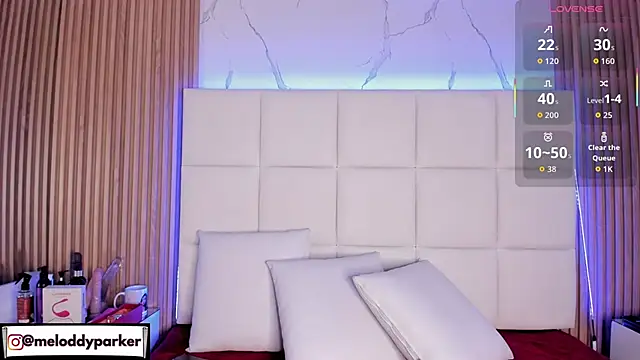 Meloddy Parkerr  online show from February 2026 03:51:01 AM