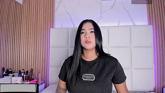 Meloddy Parkerr  online show from February 2026 04:09:02 AM