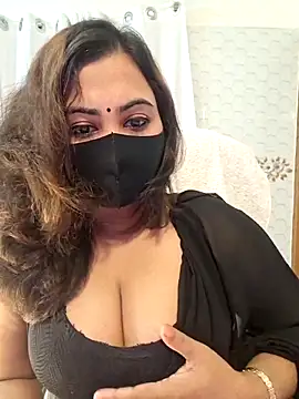 Snapshot of Bristy- chatting on May 2026 01:49:01 PM Bristy- online show from May 2026 01:49:01 PM