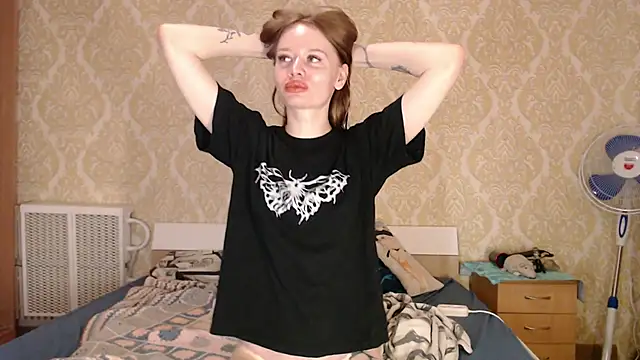 Snapshot of Kitkaat00 chatting on March 2026 02:52:01 PM Kitkaat00 online show from March 2026 02:52:01 PM