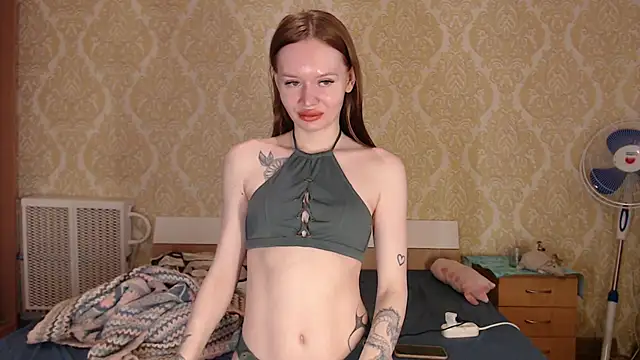 Snapshot of Kitkaat00 chatting on April 2026 12:06:01 PM Kitkaat00 online show from April 2026 12:06:01 PM