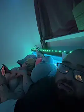 mrandmrsdarkside online show from March 2026 09:16:01 PM